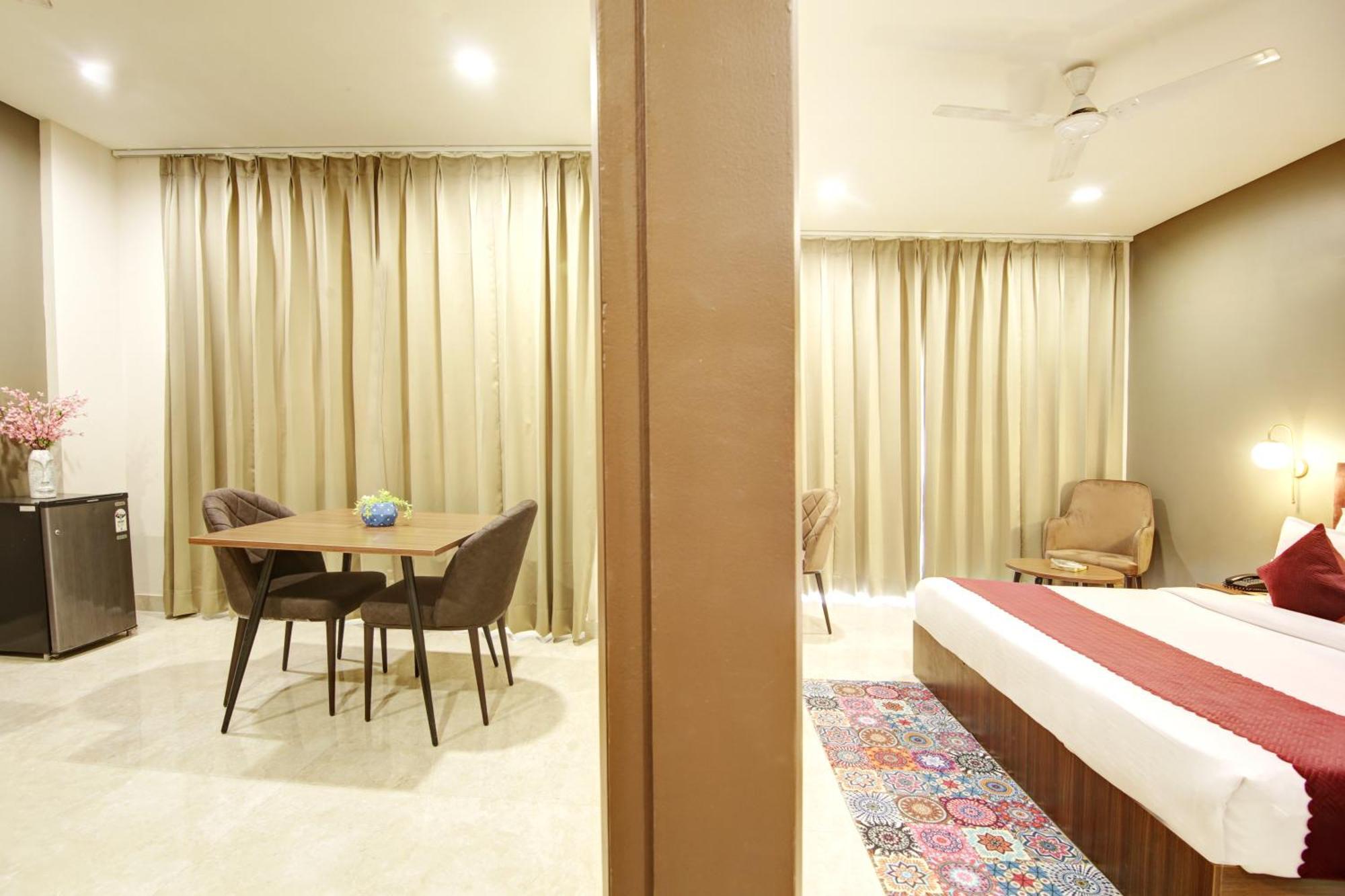 Saltstayz Sector 46 - Sohna Road And Near Paras Hospital Gurgaon Exterior photo