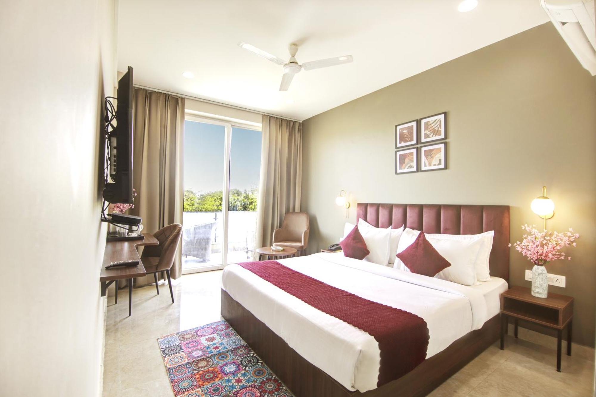 Saltstayz Sector 46 - Sohna Road And Near Paras Hospital Gurgaon Exterior photo
